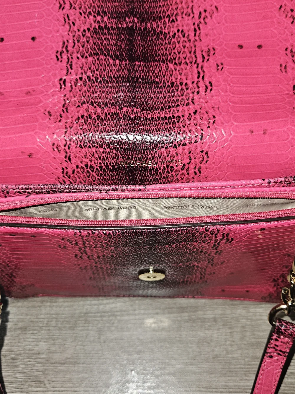 MICHAEL KORS Pink Snake-Embossed Crossbody Bag